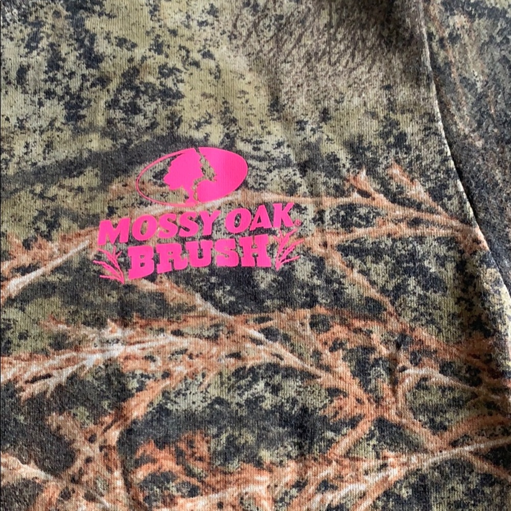 camp tee - Picture 2 of 3
